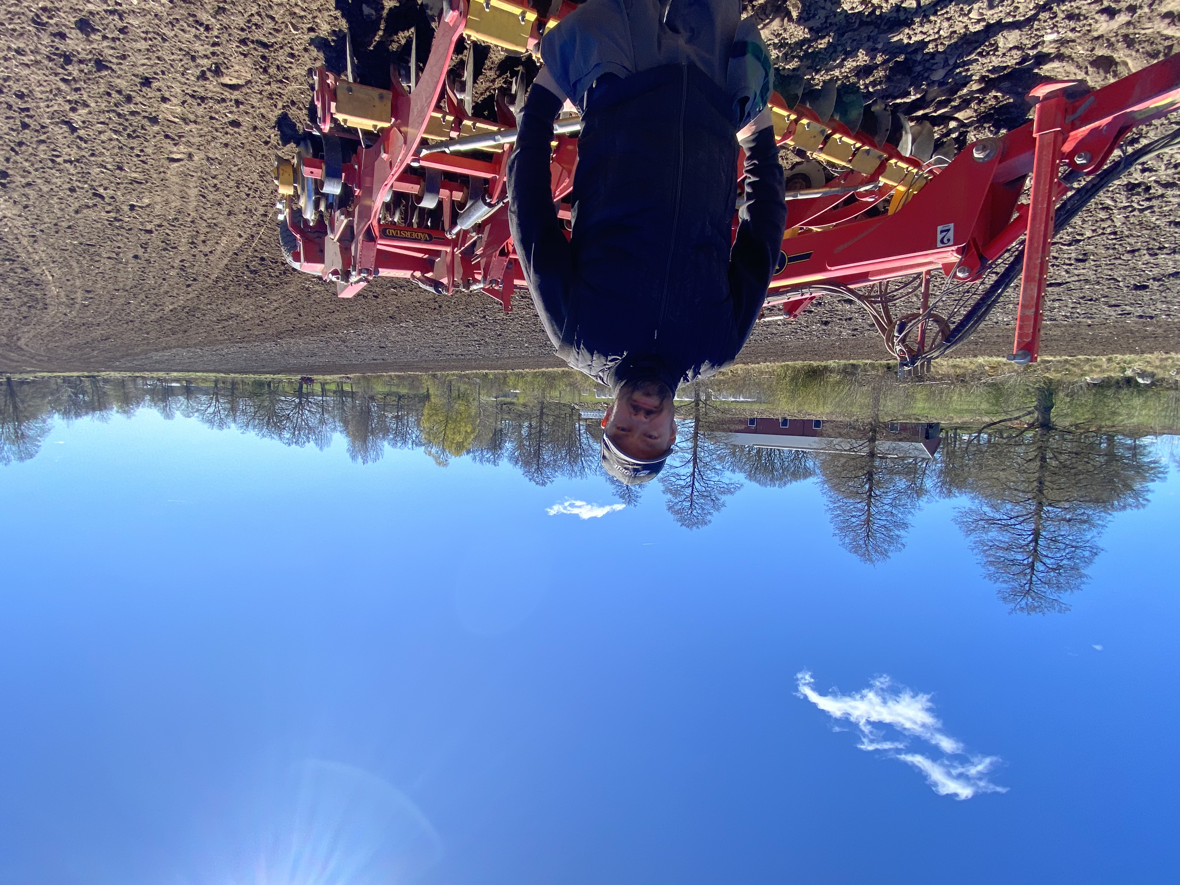 Christian Horn vid redskap