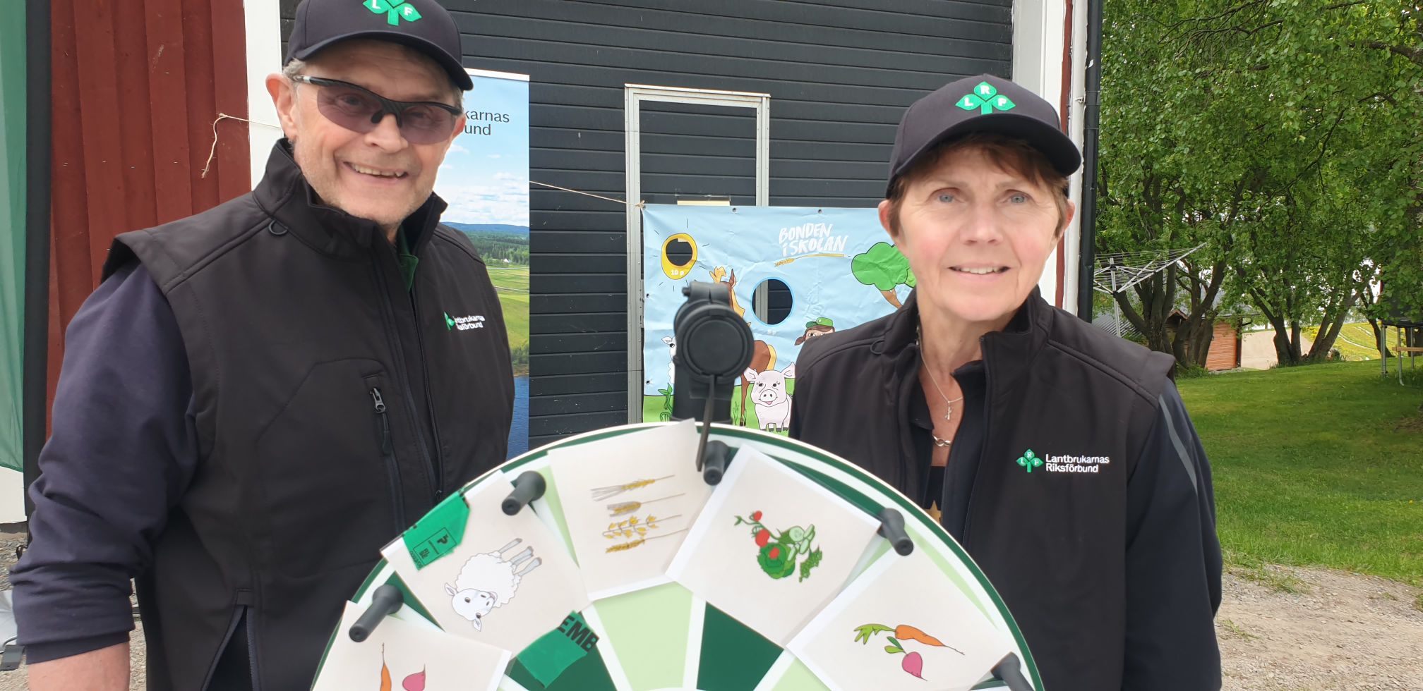 Betessläpp på Skatauddens lantgård i Älvsbyn