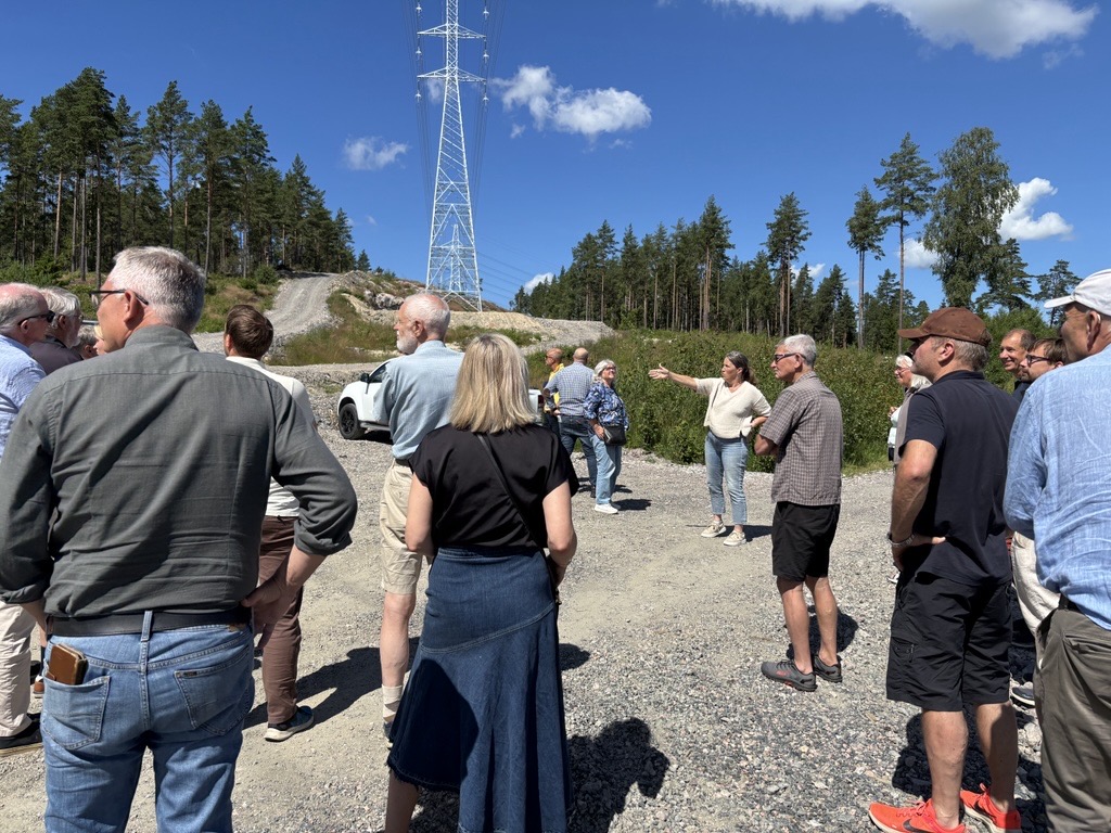 Markägarmöte på Ålberga gård, Nyköping, 29 juni 2026 med anledning av elnätsutbyggnaden och att markägare hamnar i kläm ersättningsmässigt.