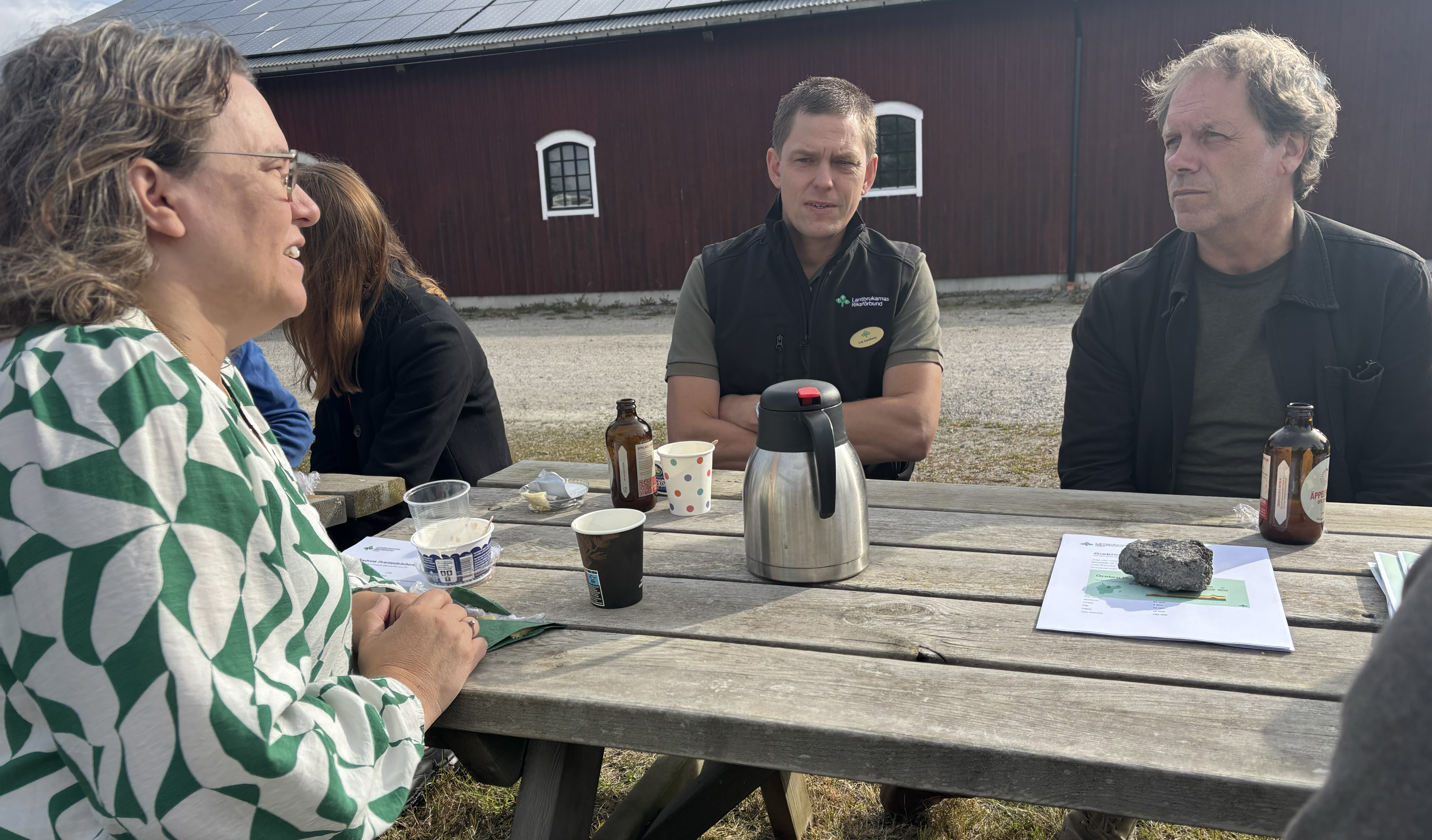 Samtal under gårdsfrukosten med miljöpartiet